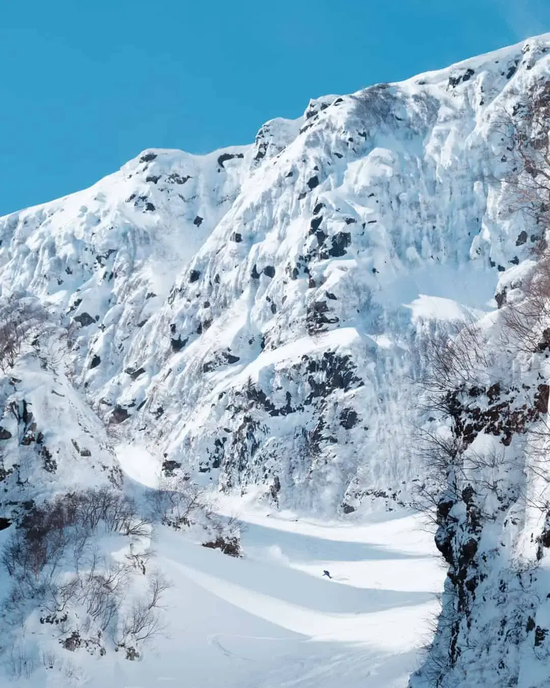 Kamikawa and Kurodake Steep snowy gully under Kurodake in Kamikawa